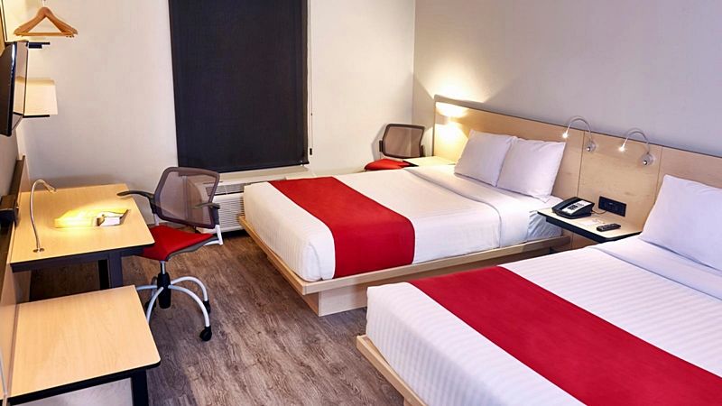 City Express By Marriott Irapuato Εξωτερικό φωτογραφία