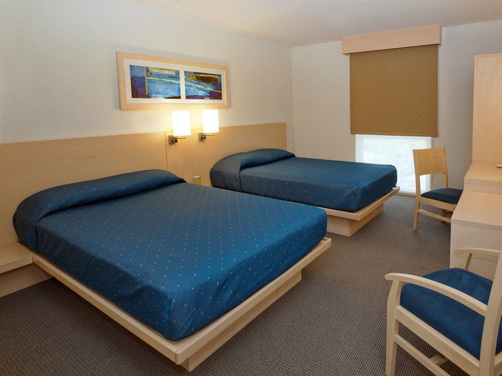 City Express By Marriott Irapuato Εξωτερικό φωτογραφία