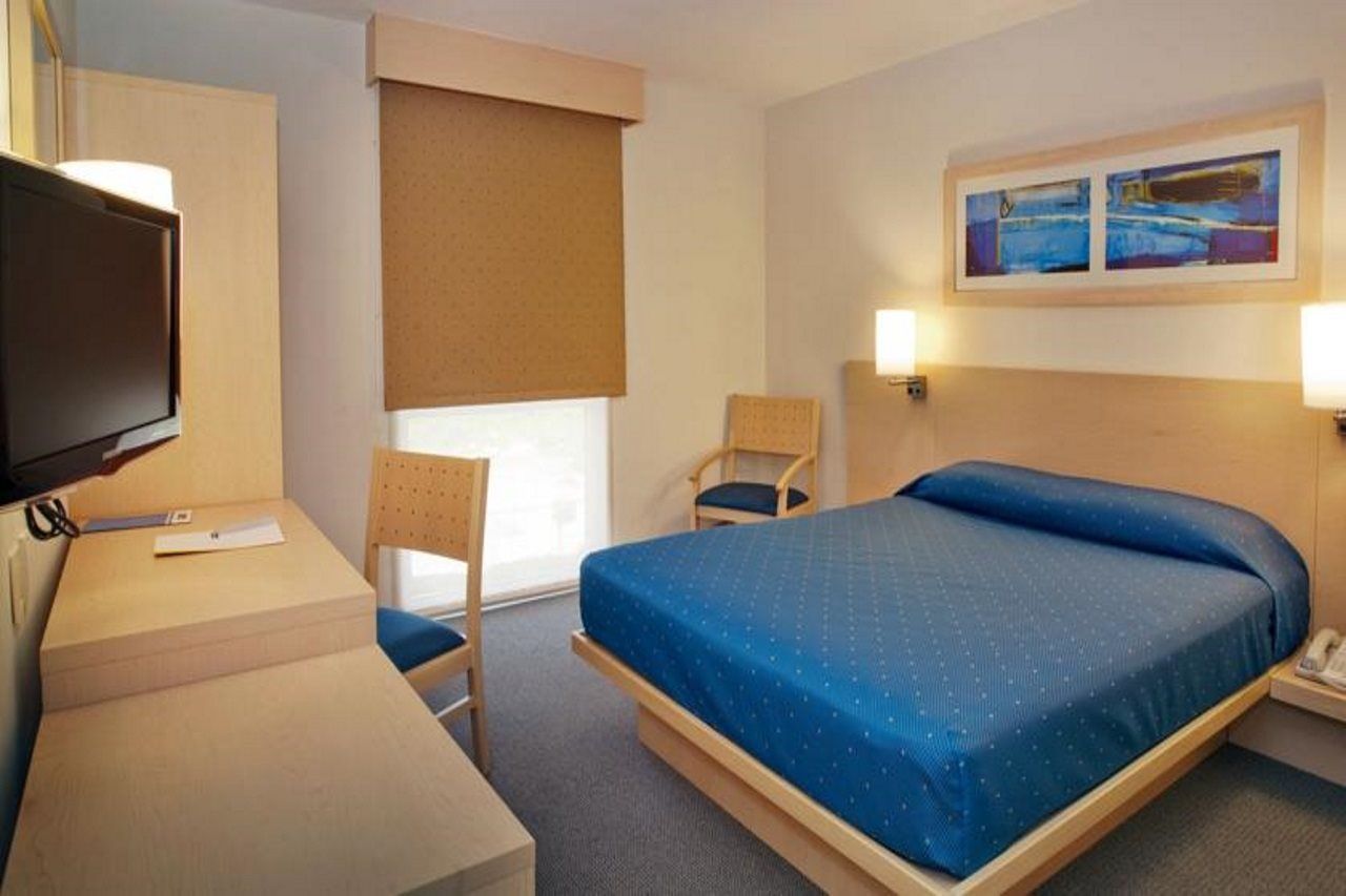 City Express By Marriott Irapuato Εξωτερικό φωτογραφία